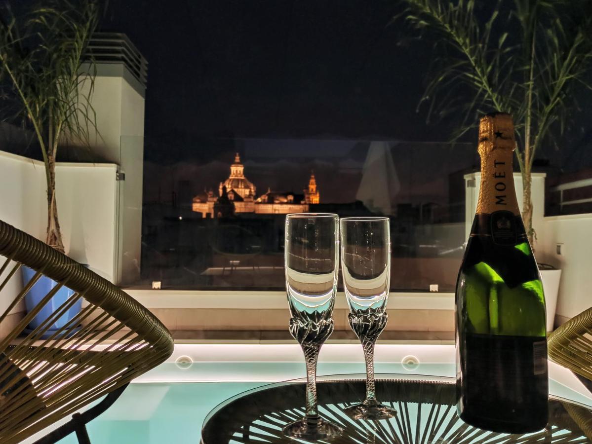 Luxury Penthouse With Private Pool Setas Monument Apartment Севиля Екстериор снимка